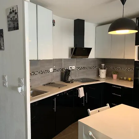 Superbe Neuf T3 De 71m2 En A Apartment Marseilles